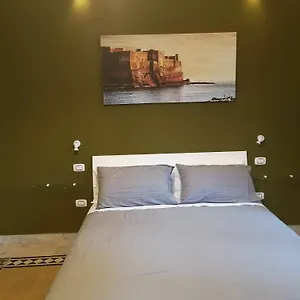 Marange Nápoles